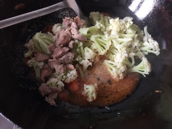 番茄菜花炒肉片#新鲜步骤8