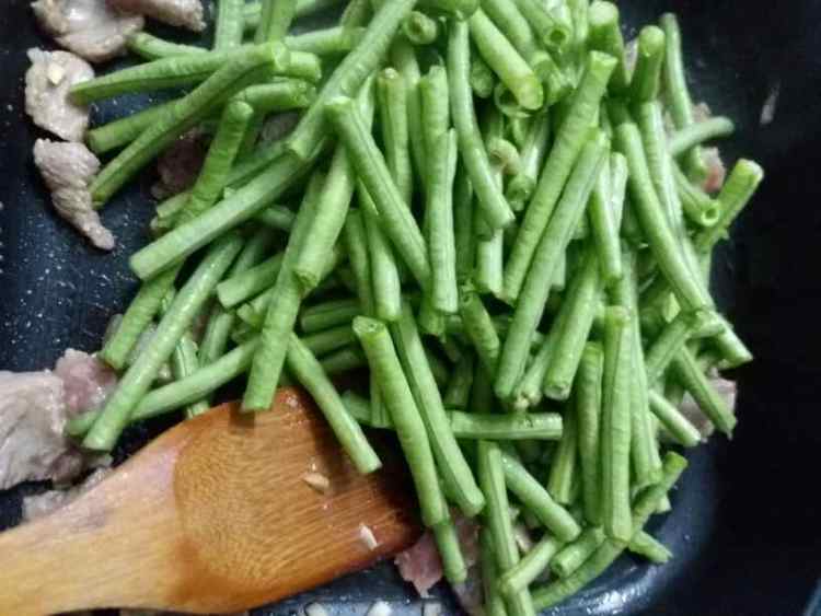 豆角炒肉片#新鲜从这步骤5