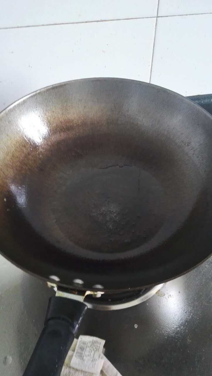 鸡蛋炒肉片步骤2