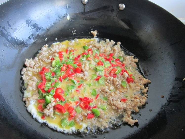 肉末炒鸡蛋步骤8