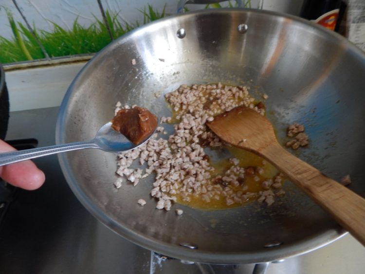 肉末茄丁步骤7