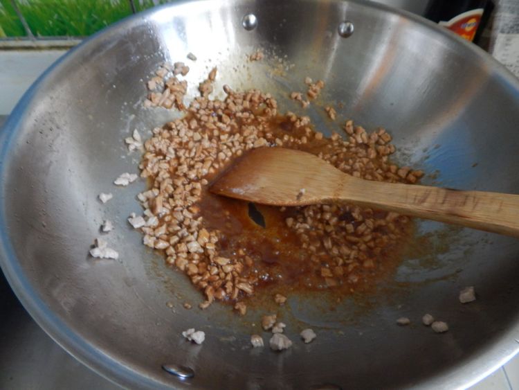 肉末茄丁步骤9