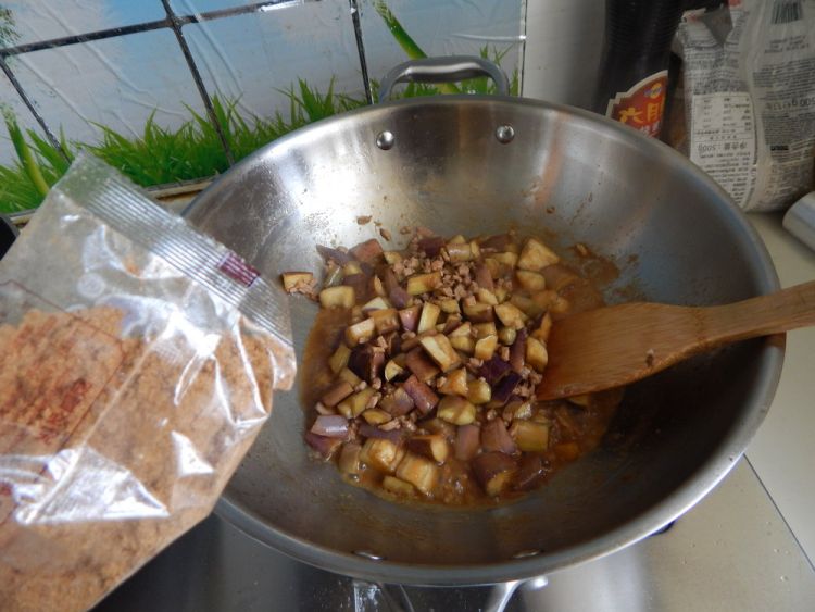 肉末茄丁步骤14