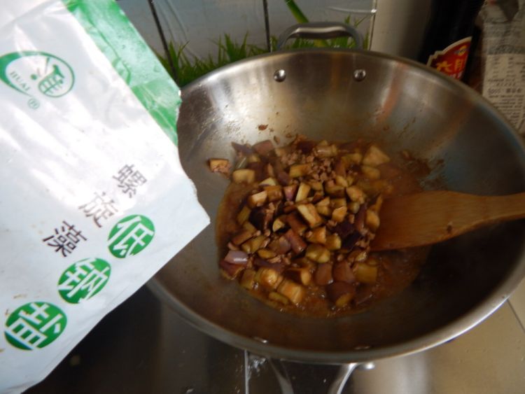 肉末茄丁步骤15