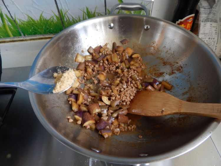 肉末茄丁步骤17