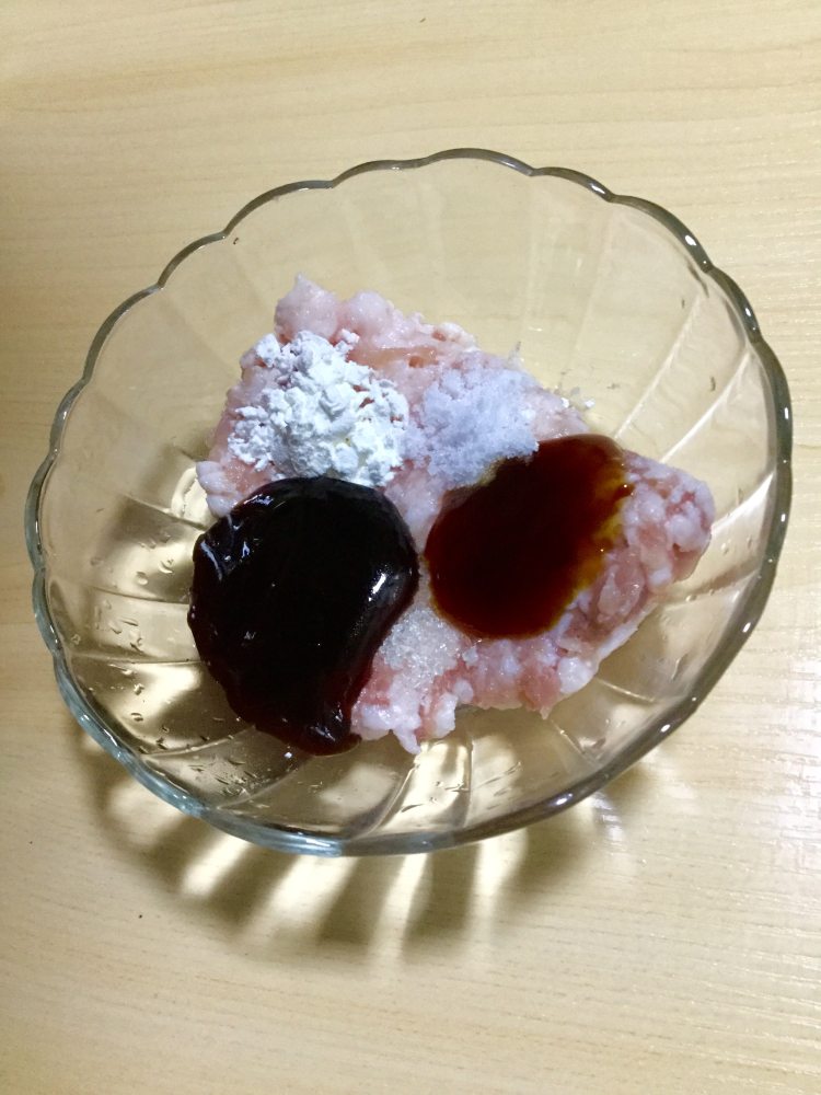 肉糜捞面步骤2