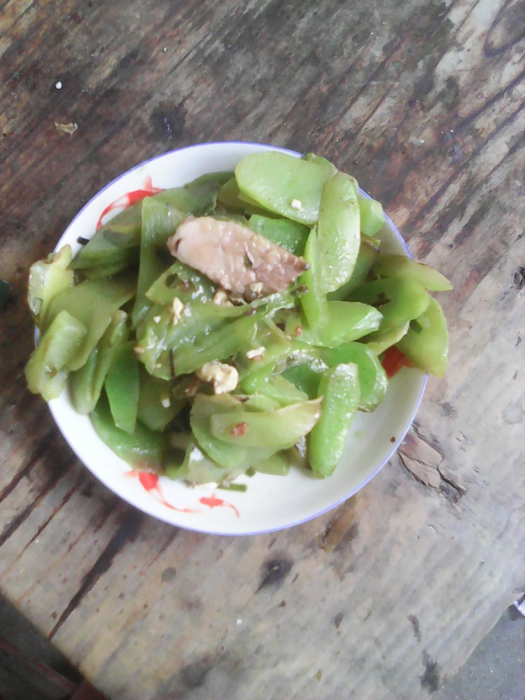辣椒肉炒莴笋步骤8