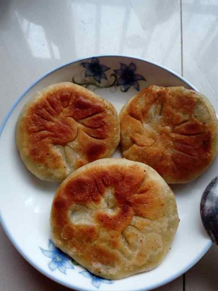 剩饺子馅馅饼步骤7