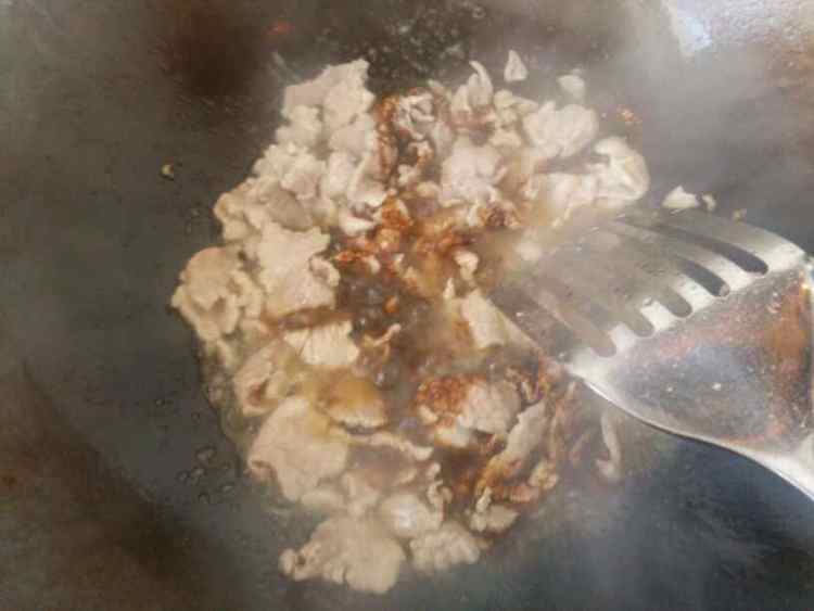 大葱孜然炒肉片步骤4