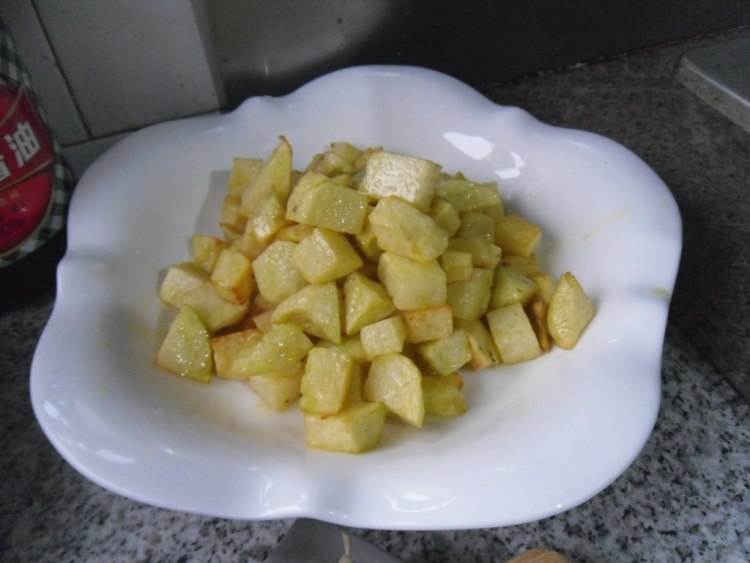 肉末土豆丁步骤5