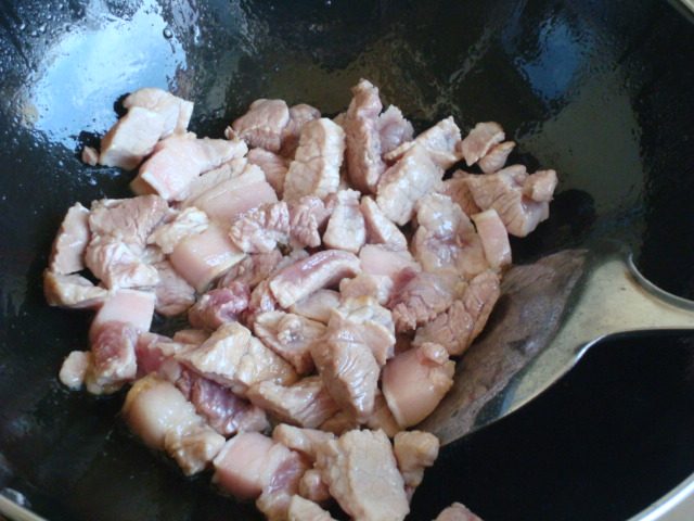 猪肉炖山药豆角步骤4