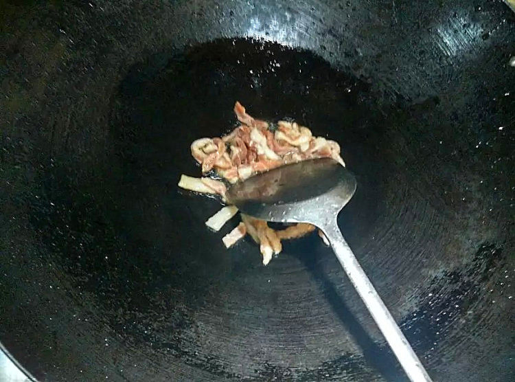 香芹胡萝卜丝步骤2