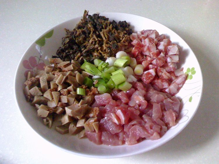 紫米咸肉糍粑步骤1