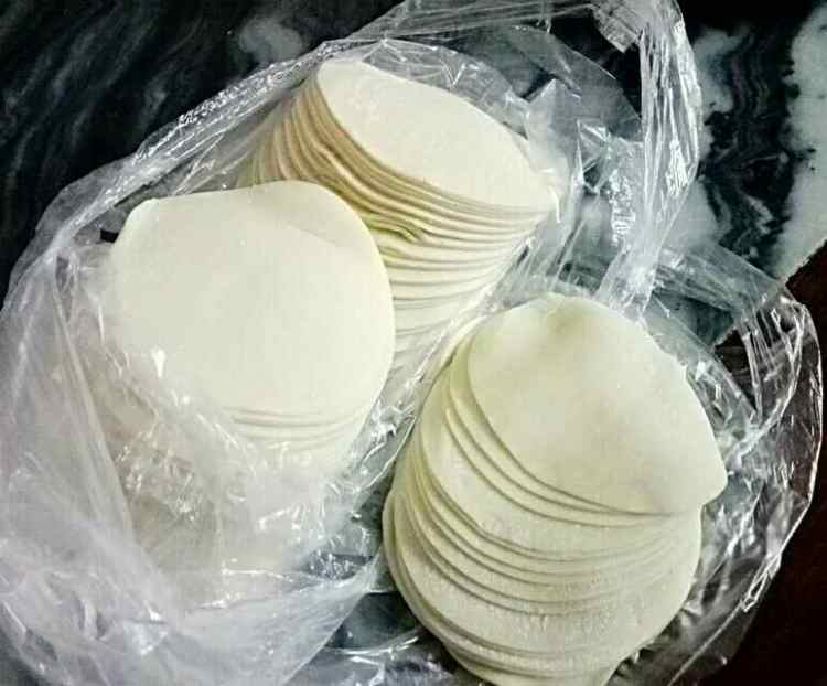 秋叶饺子步骤1