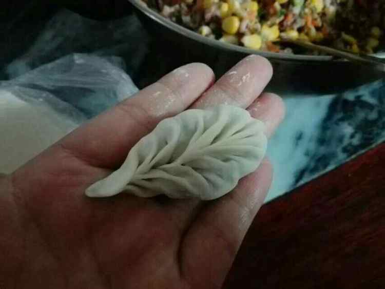 秋叶饺子步骤11