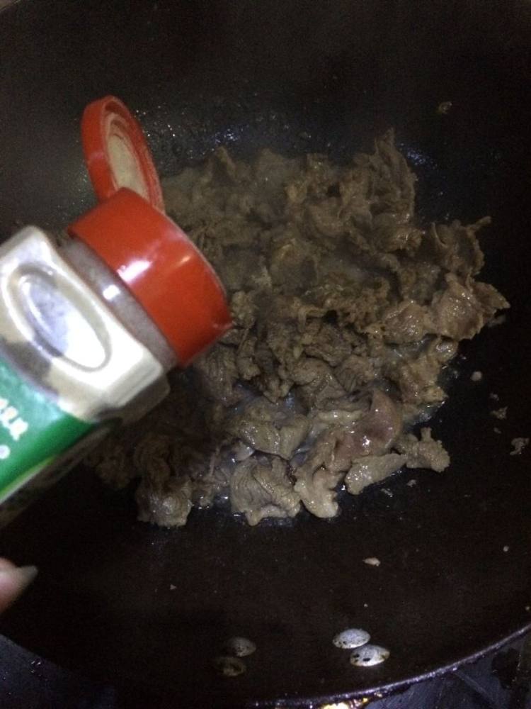 葱爆羊肉#非转基因金步骤4