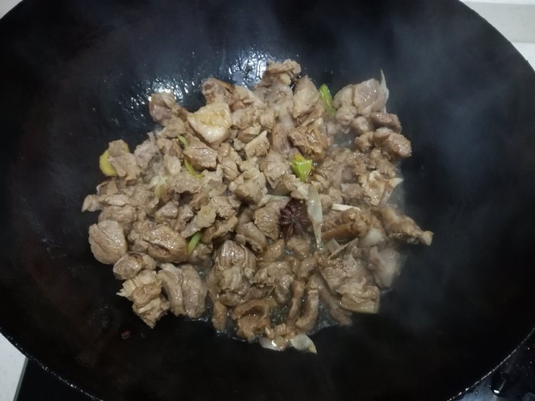 羊肉炖山药步骤9