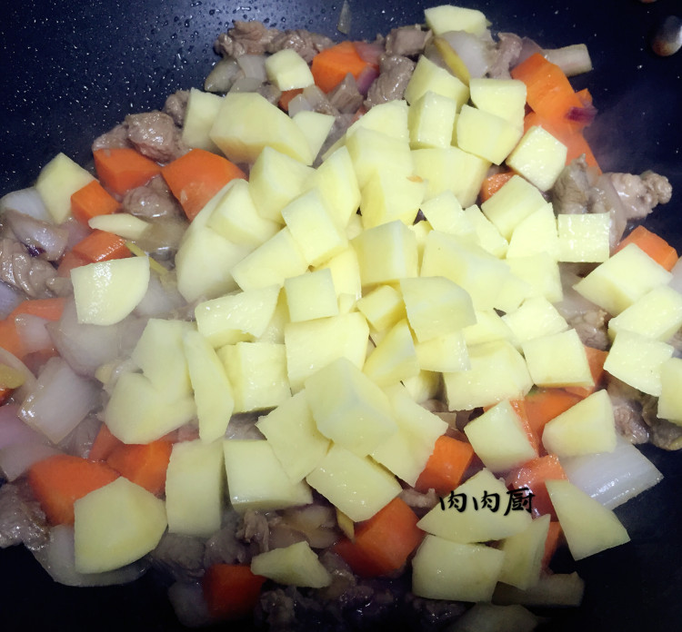 羊肉焖米饭步骤6