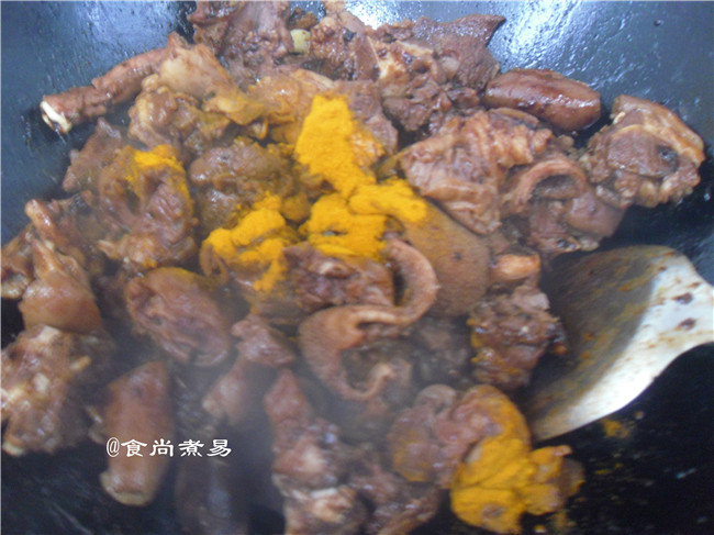 咖喱羊肉焖腐竹步骤8