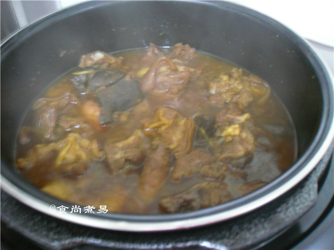 咖喱羊肉焖腐竹步骤12