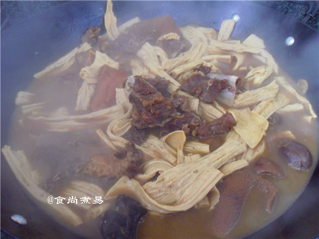 咖喱羊肉焖腐竹步骤13