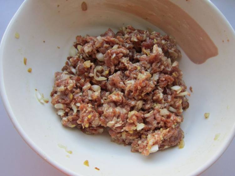 毛芹菜羊肉饺子步骤5