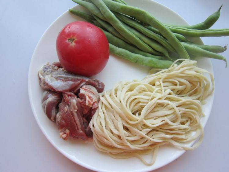 四季豆羊肉蒸面步骤1