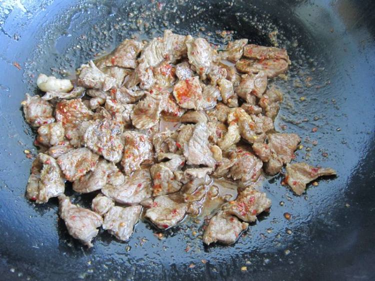 黄面烤肉步骤11