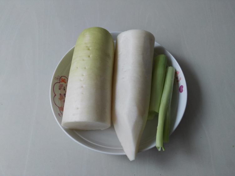 羊肉萝卜饺子步骤2
