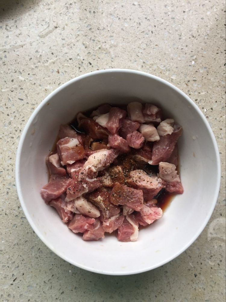 烤蒜粒羊肉步骤2