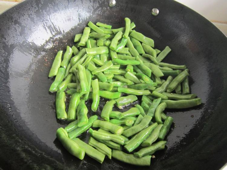 四季豆炒羊肉步骤6
