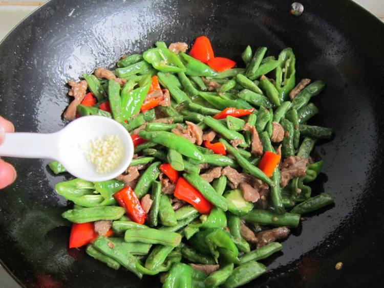 四季豆炒羊肉步骤11