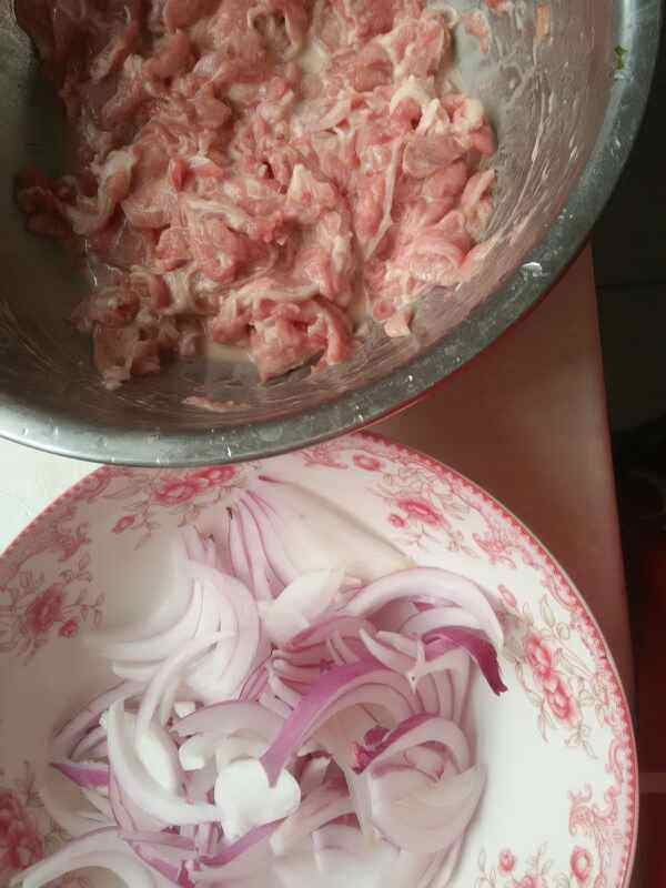 孜然羊肉#新鲜从这里步骤1