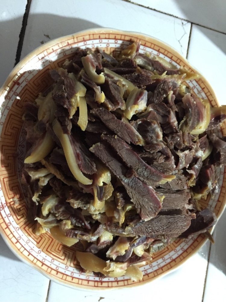青椒炒腊羊肉步骤4