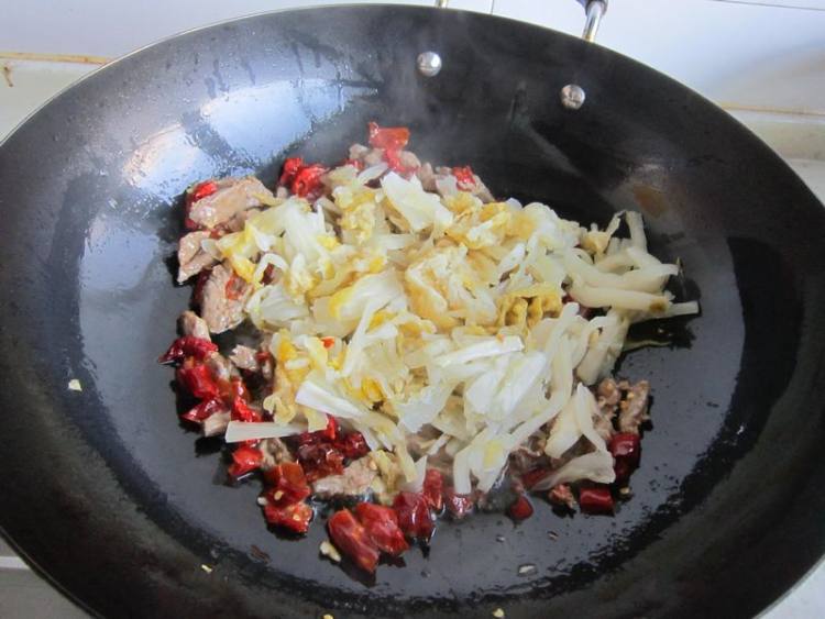 酸菜粉条羊肉步骤8
