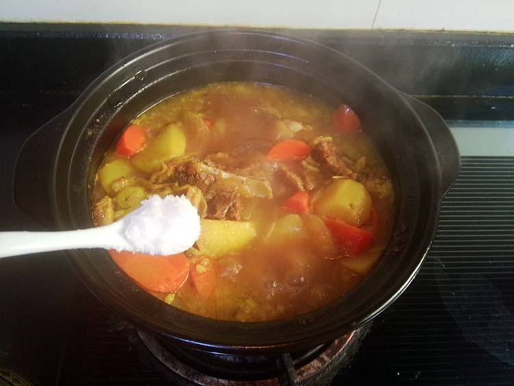 咖喱羊肉煲步骤11