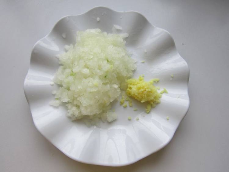 皮牙子羊肉饺子步骤3