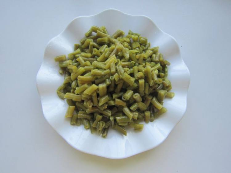 酸豇豆炒羊肉步骤2