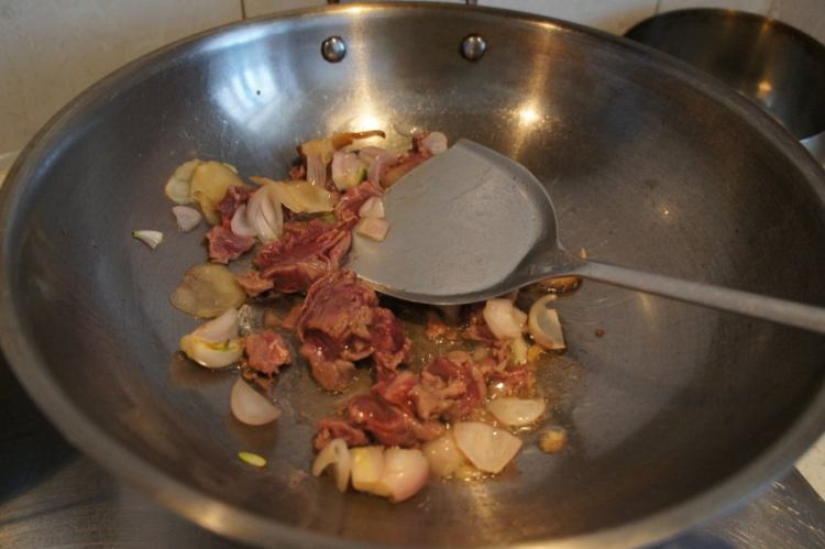 红咖喱羊肉饭步骤10