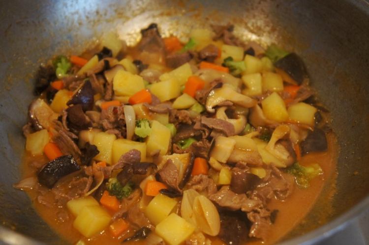 红咖喱羊肉饭步骤14