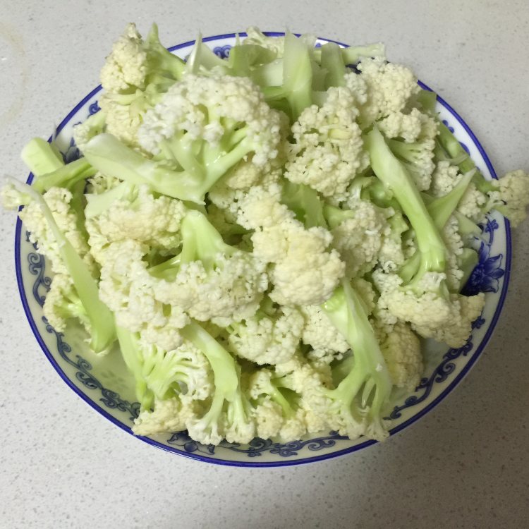 羊肉爆炒有机花菜步骤2