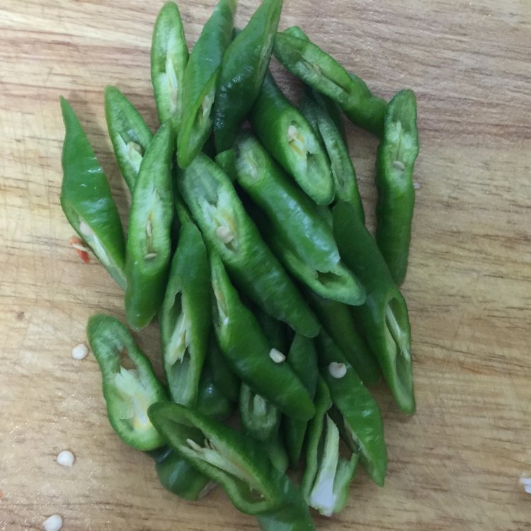 羊肉爆炒有机花菜步骤3