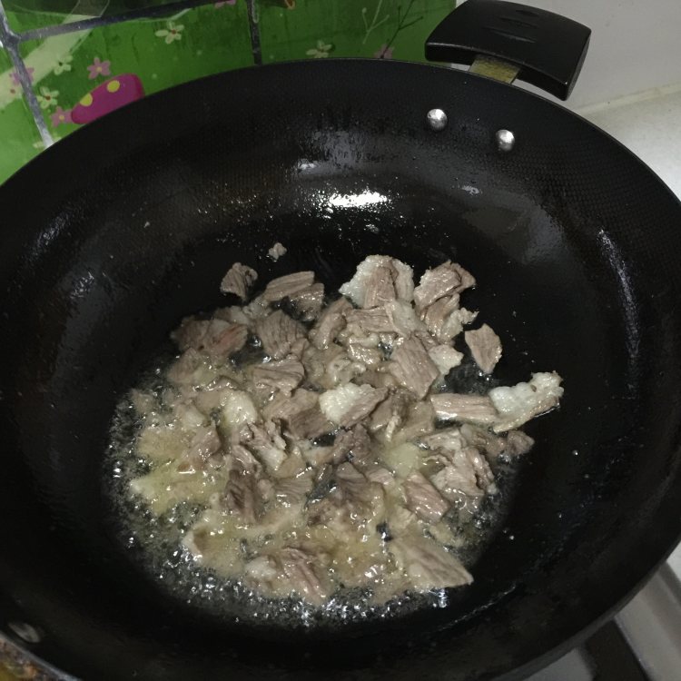 羊肉爆炒有机花菜步骤8