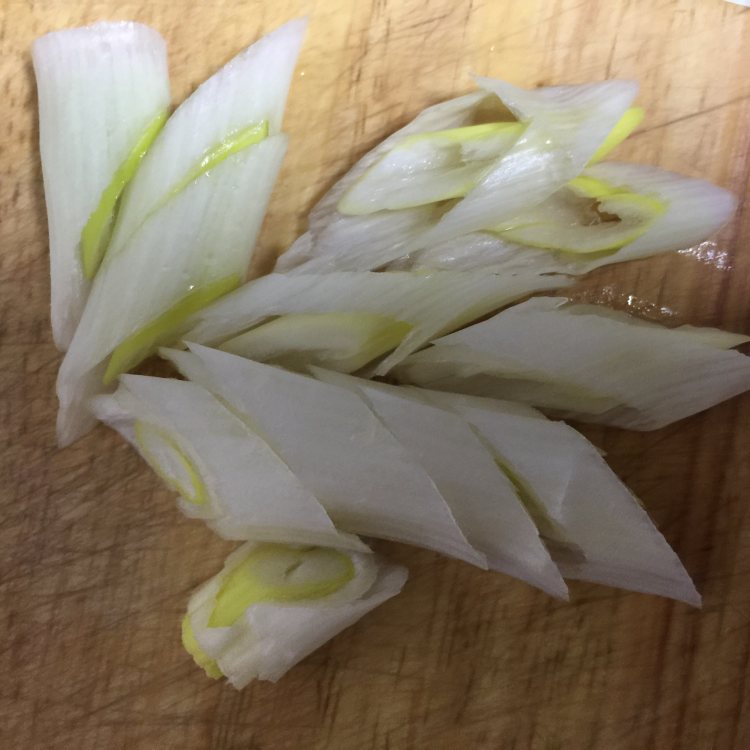 酸菜豆芽粉条肉步骤4