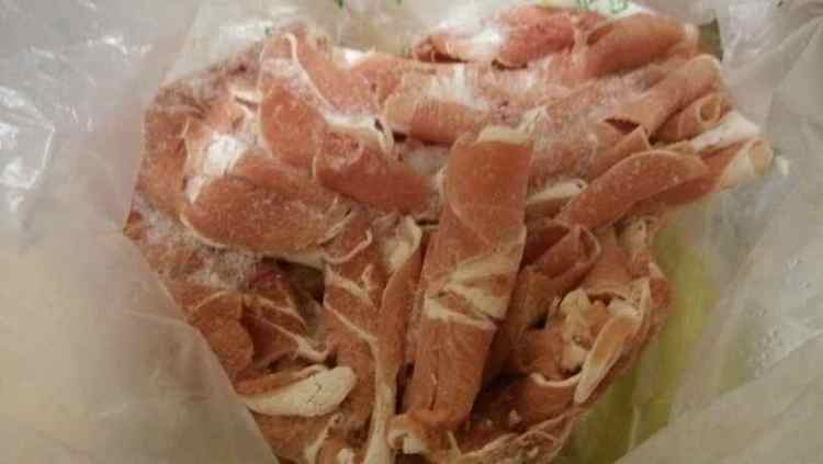 孜然大葱炒羊肉片步骤1