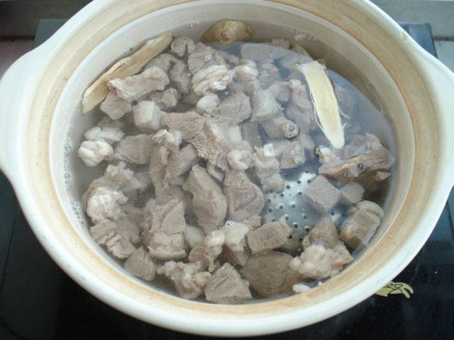 黄芪羊肉汤步骤6