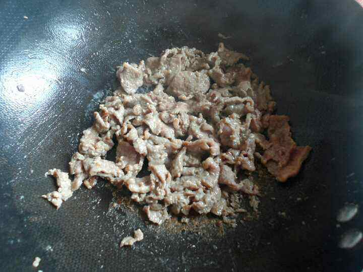 铁板羊肉（孜然味）步骤5