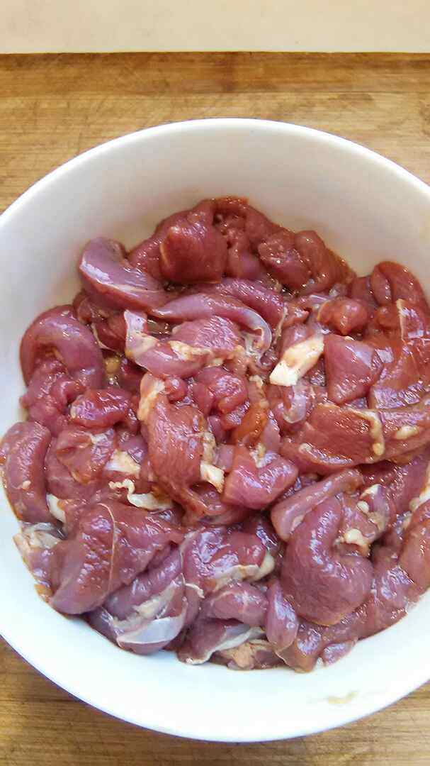 铁板孜然羊肉步骤3