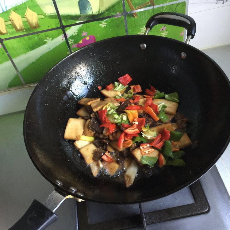 阿魏菇炒羊肉步骤11