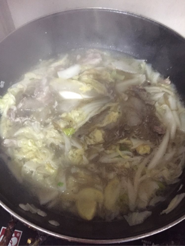 白菜羊肉粉丝汤步骤6